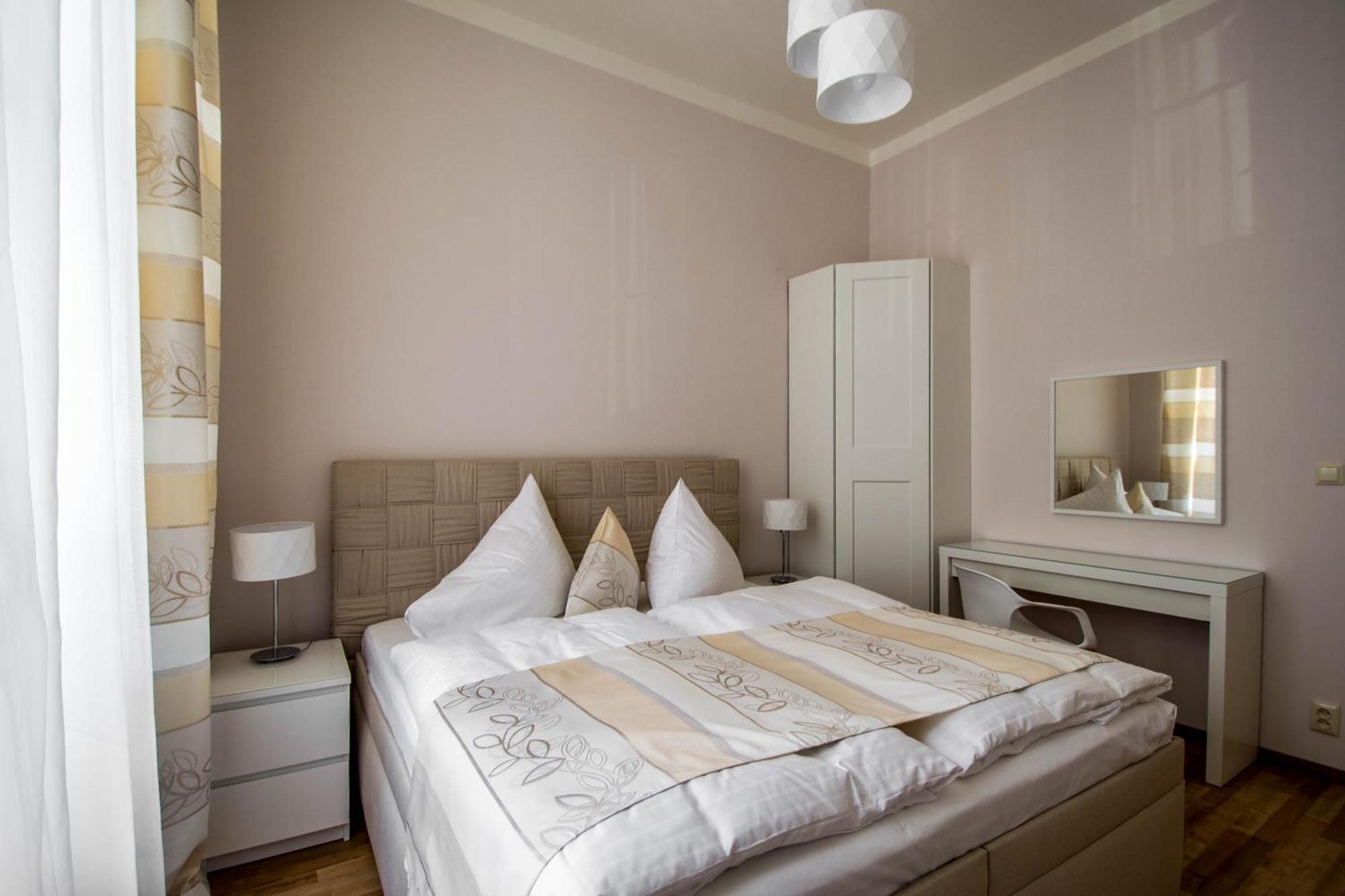 Bourgeois Apartment In Cultural Heritage Building By Ruterra — Photos 1